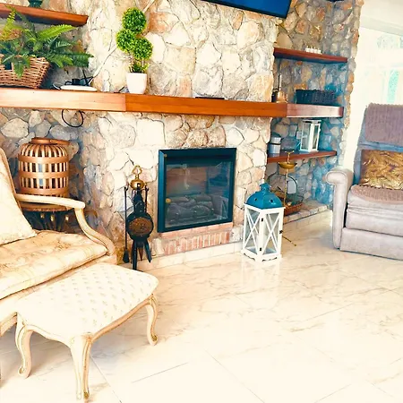 Casacara Beachside Costabella -spain Villa Marbella