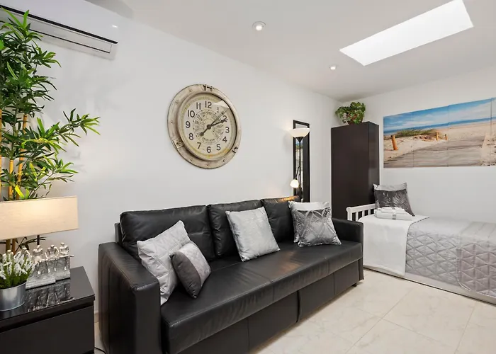 Casacara Beachside Costabella -spain *