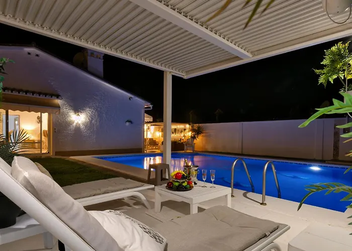 Casacara Beachside Costabella -spain Marbella