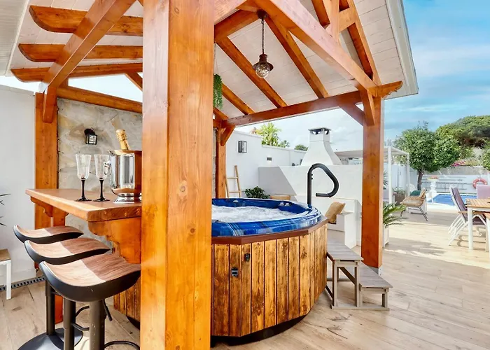 Villa Casacara Beachside Costabella -spain