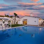 ヴィラ Casacara Beachside Costabella -spain マルベーリャ