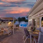 ヴィラ Casacara Beachside Costabella -spain マルベーリャ