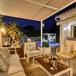 Casacara Beachside Costabella -spain ヴィラ *
