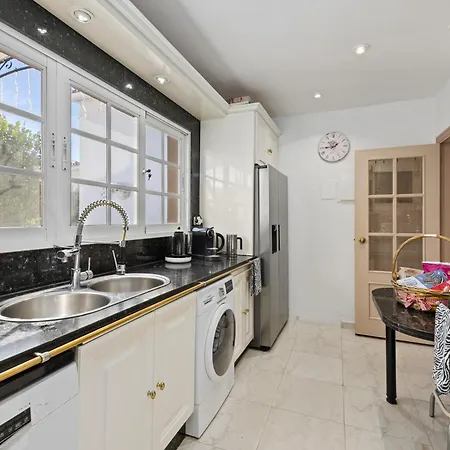 Casacara Beachside Costabella -spain マルベーリャ