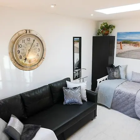 Casacara Beachside Costabella -spain Villa *
