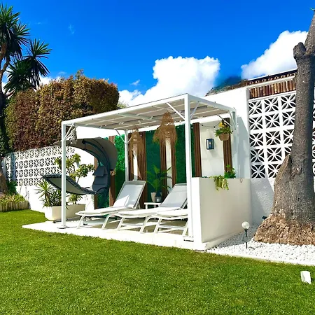 Casacara Beachside Costabella -spain Villa