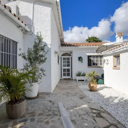 Villa Casacara Beachside Costabella -spain