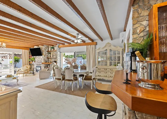 Casacara Beachside Costabella -spain Villa *