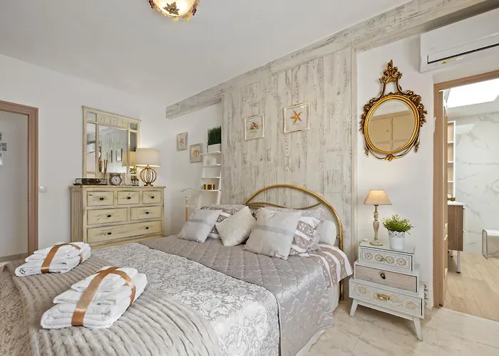 Casacara Beachside Costabella -spain Villa *