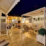 Casacara Beachside Costabella -spain * 마르베야
