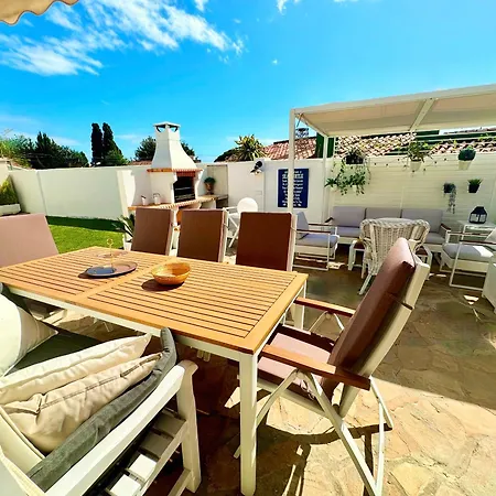 Willa Casacara Beachside Costabella -spain