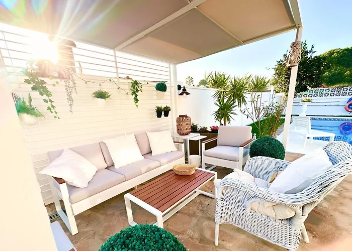 Casacara Beachside Costabella -spain Villa