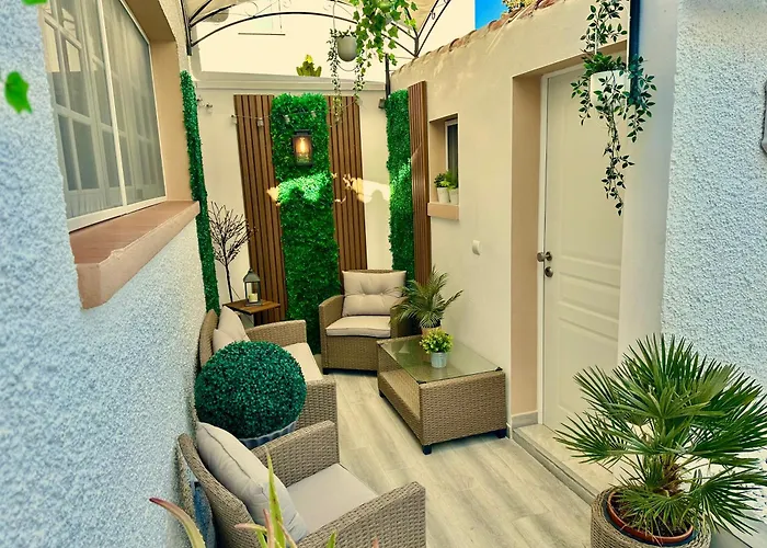 Villa Casacara Beachside Costabella -spain *