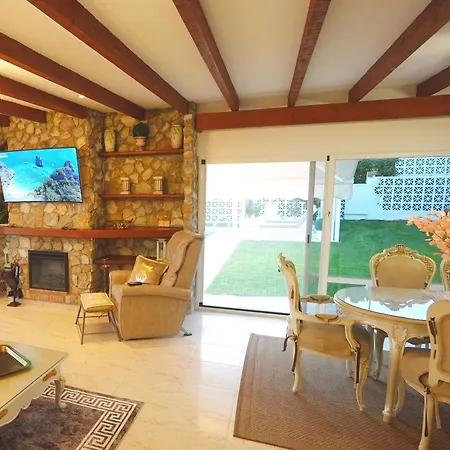 别墅 Casacara Beachside Costabella -spain 马尔韦利亚